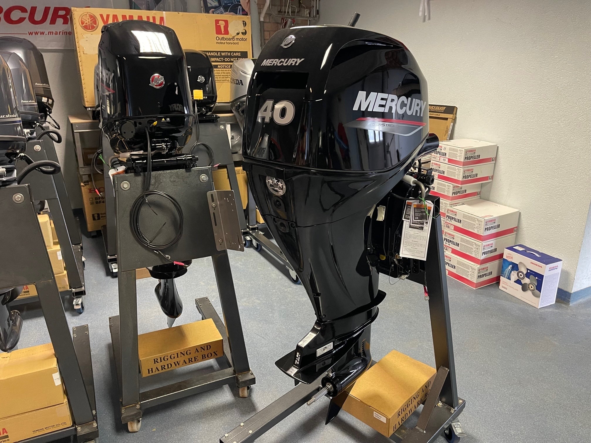 Mercury 40HP EFI ELPT FourStroke Outboard Motor – 20” Long Shaft – Electric Start & Power Trim – 2026 New
