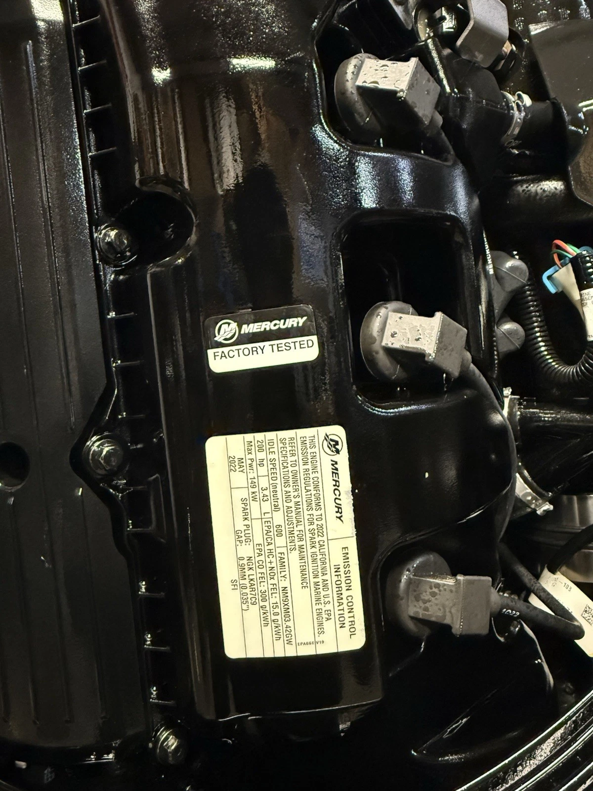 2022 Mercury 200HP 3.4L 4-Stroke DTS Outboard Motor – 25” Shaft – Digital Controls - Image 10