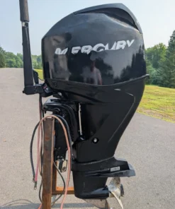 2009 Mercury 50HP EFI 4-Stroke Outboard Motor – 20” Shaft – Power Tilt – Tiller