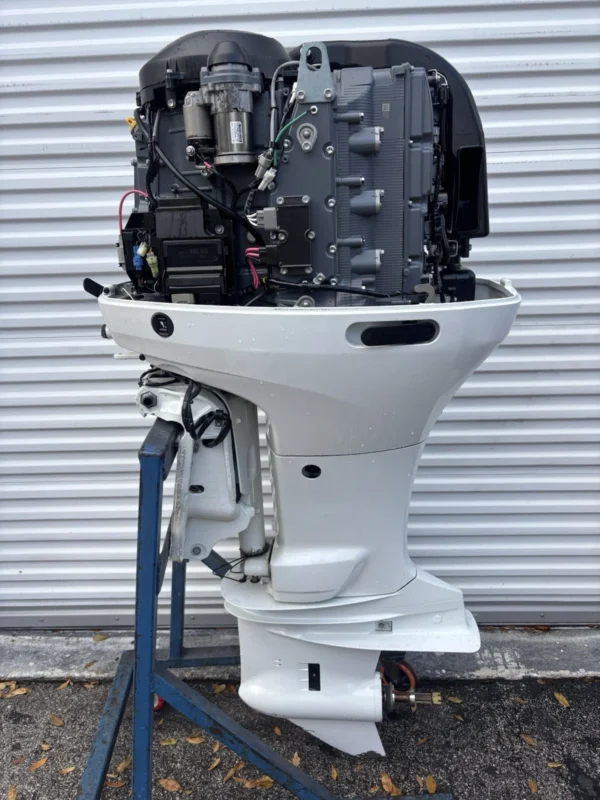 Used 2024 Suzuki DF150A 150 HP 4-Stroke Outboard Motor – 25″ (X) Shaft – Factory Warranty