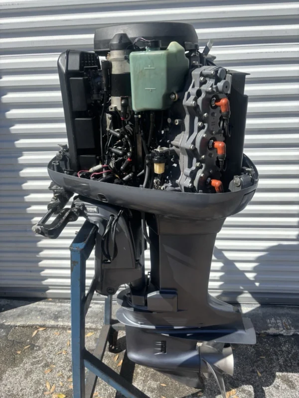 2007 Yamaha 150HP 2-Stroke Outboard Motor – 150TXR – 25” Shaft – 277 Hours
