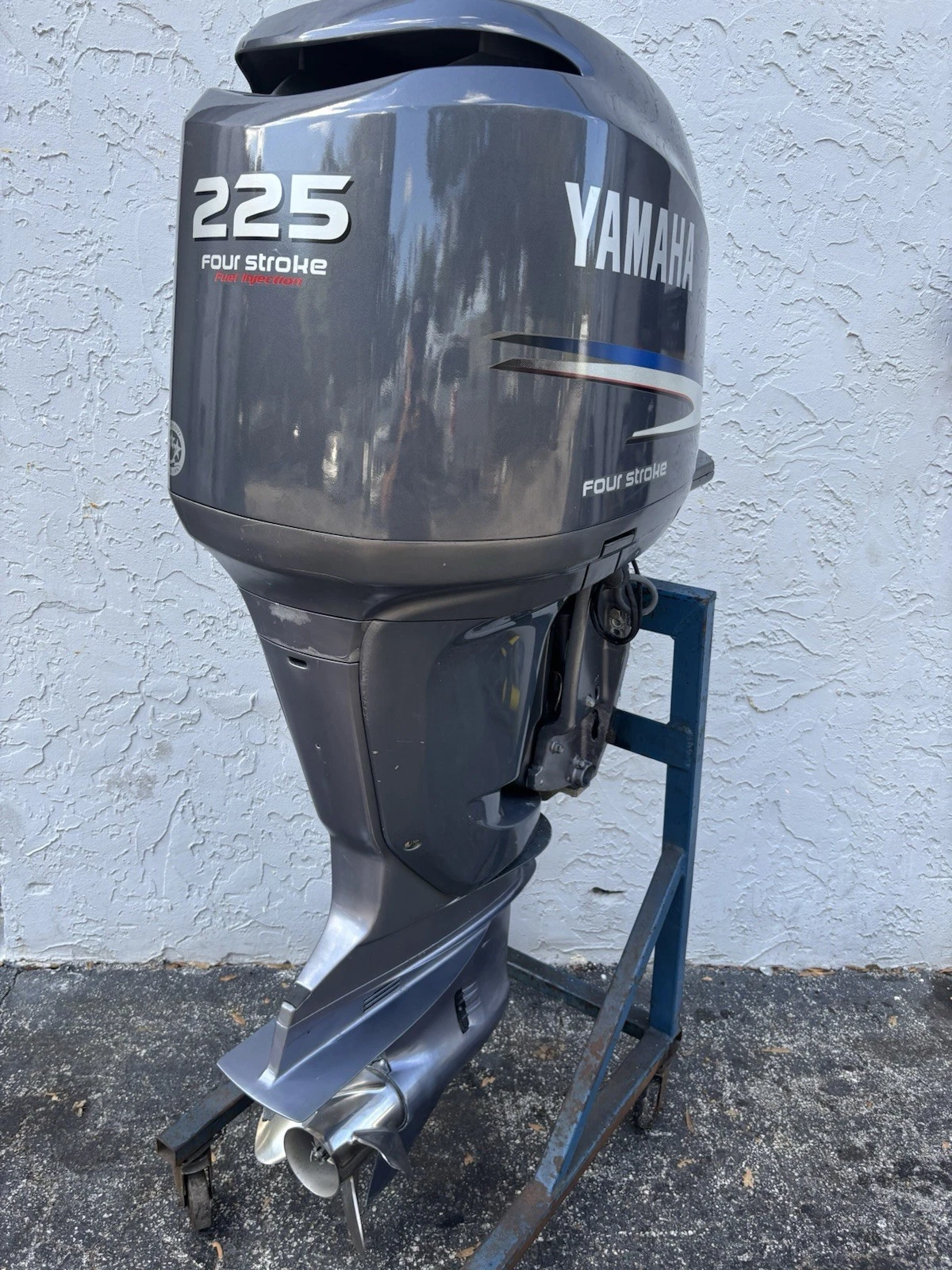 2003 Yamaha F225TXRA 225HP Four Stroke Outboard Motor – 25” Shaft