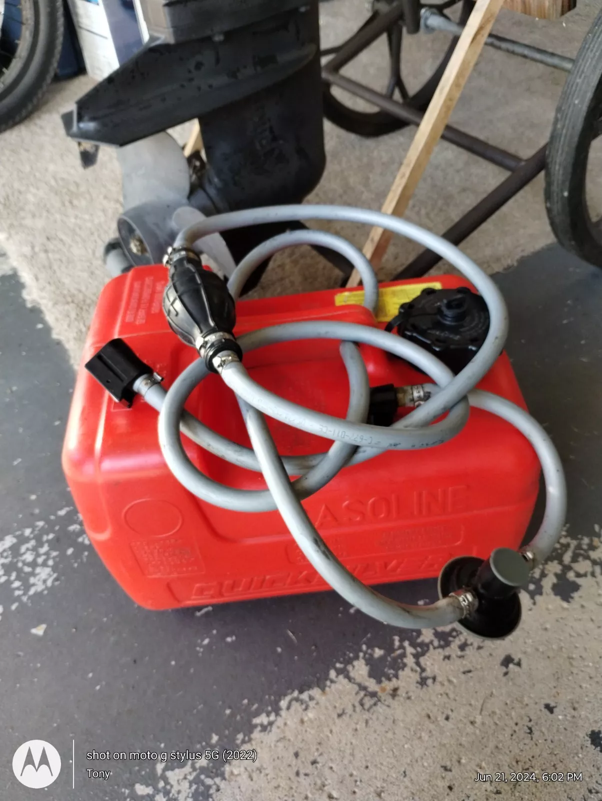 Mercury 9.9HP 4-Stroke Outboard Motor – 1F10361FK – Used - Image 14