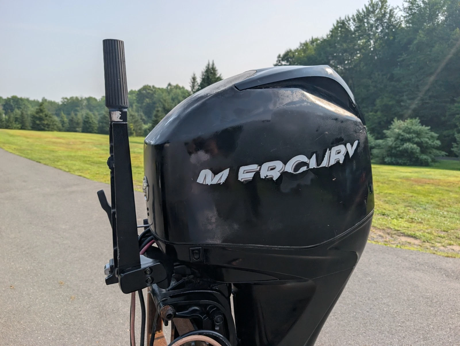 2009 Mercury 50HP EFI 4-Stroke Outboard Motor – 20” Shaft – Power Tilt – Tiller - Image 10