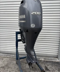 2015 Yamaha F200XCA 200HP 4-Stroke Outboard Motor – 25” Shaft