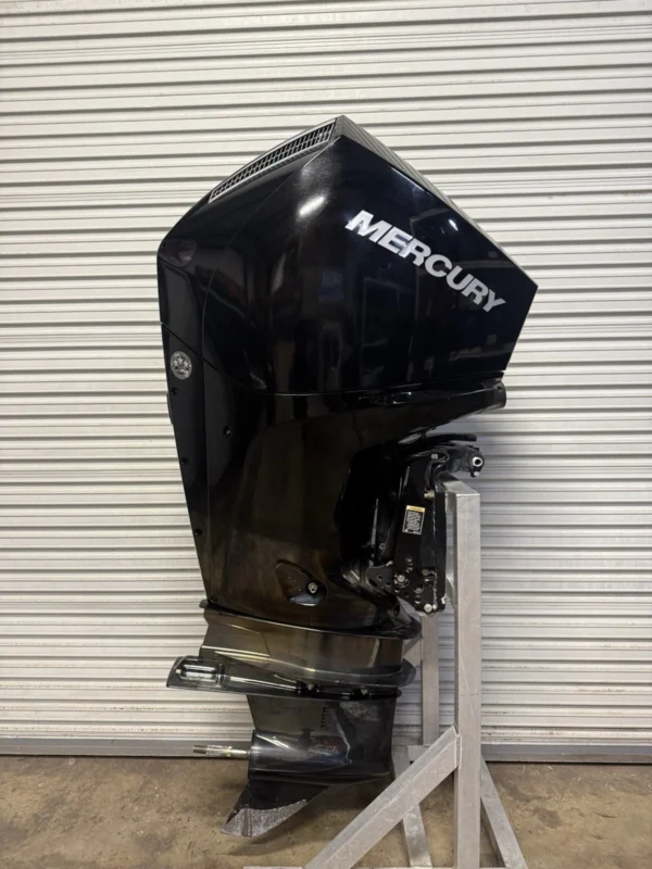 2022 Mercury 200HP 3.4L 4-Stroke DTS Outboard Motor – 25” Shaft – Digital Controls