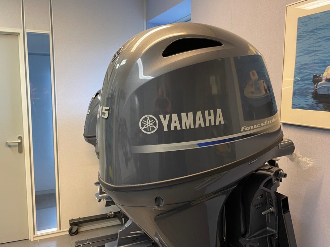 Yamaha F115 LB 115HP Long Shaft Outboard Motor – EFI | Multifunction Tiller | Trolling | Propeller