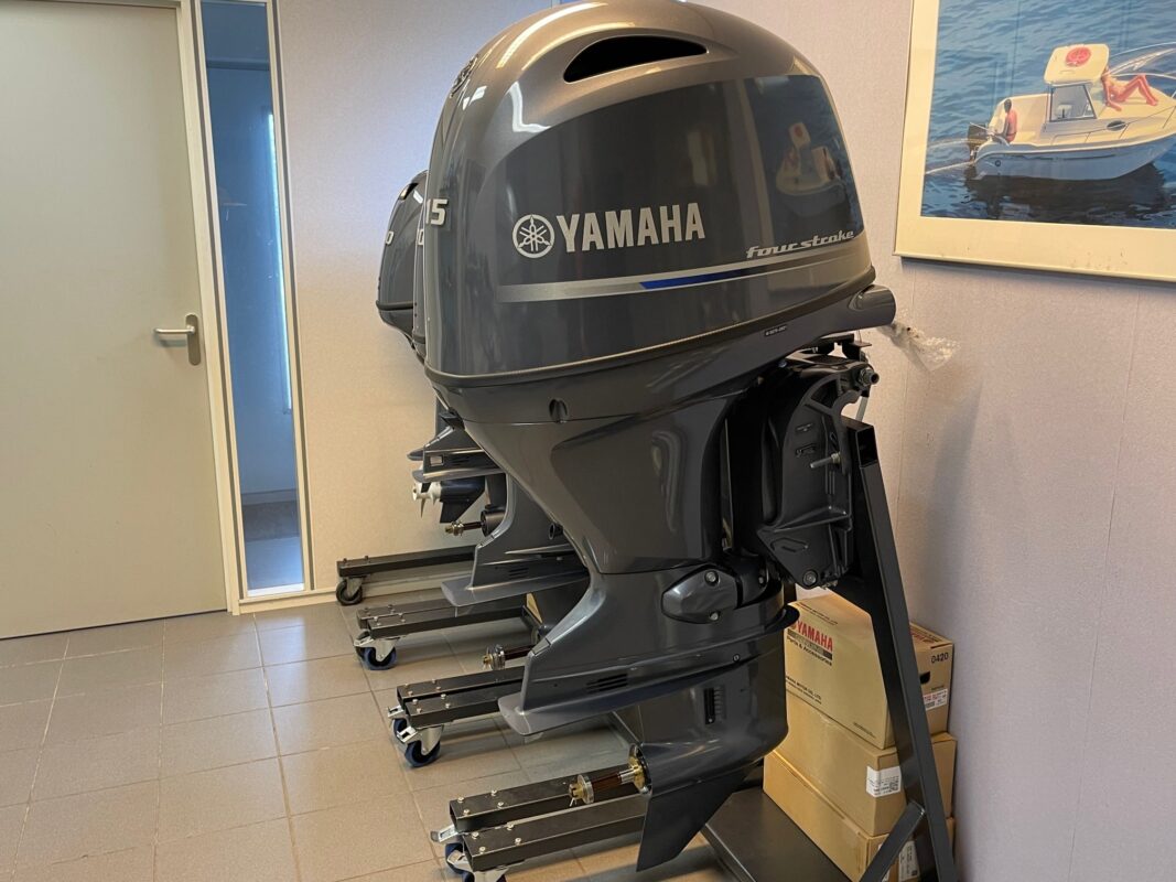 Yamaha F115 LB 115HP Long Shaft Outboard Motor – EFI | Multifunction Tiller | Trolling | Propeller