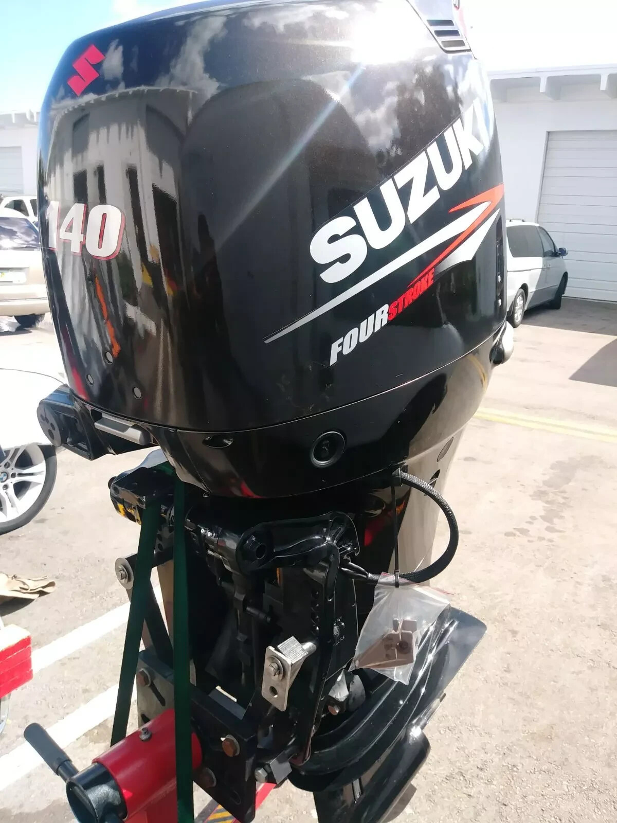 Suzuki DF140 140HP 4-Stroke Rebuilt Outboard Motor – Complete Engine