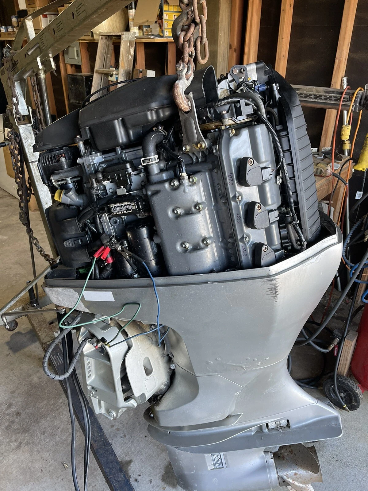 Honda 200HP 4-Stroke Outboard Motor – Used - Image 4