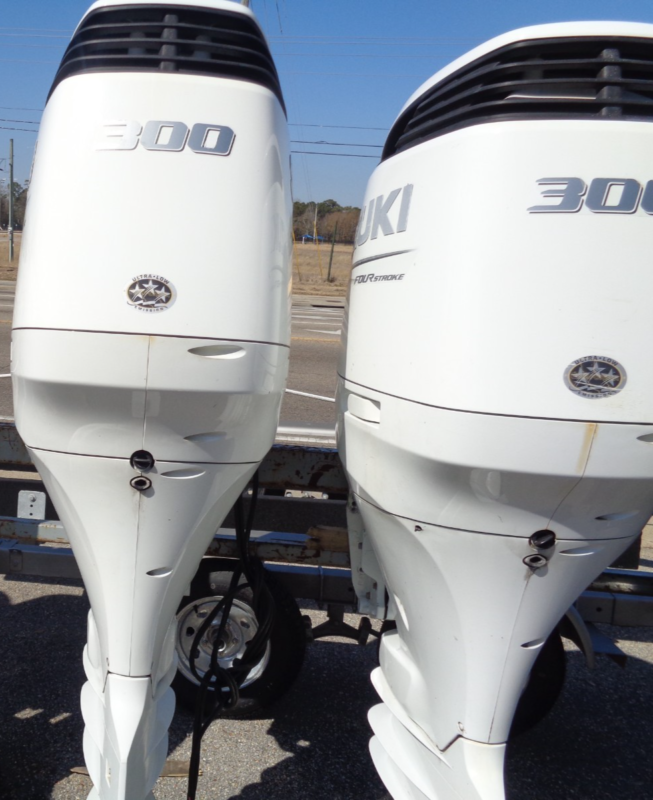 Pair of 2023 Suzuki DF300 300HP 4-Stroke Outboard Motors – 30” Counter Rotating | Digital Shift