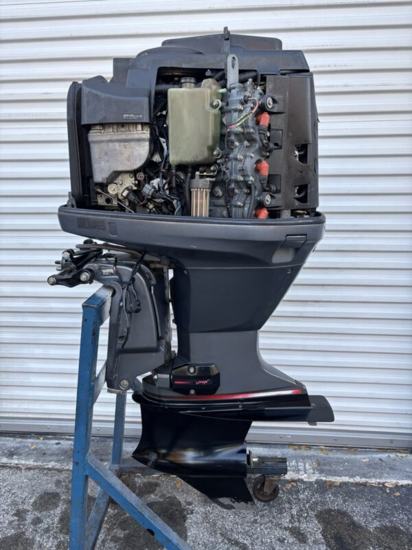 2009 Yamaha VMAX 300HP Outboard Motor VZ300BTLR – 20” Shaft | 591 Hours