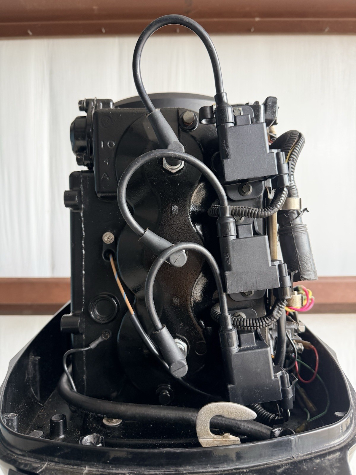 2001 Mercury 50HP 2-Stroke Outboard Motor 50ELPTO – 20” Shaft | Power Trim - Image 9