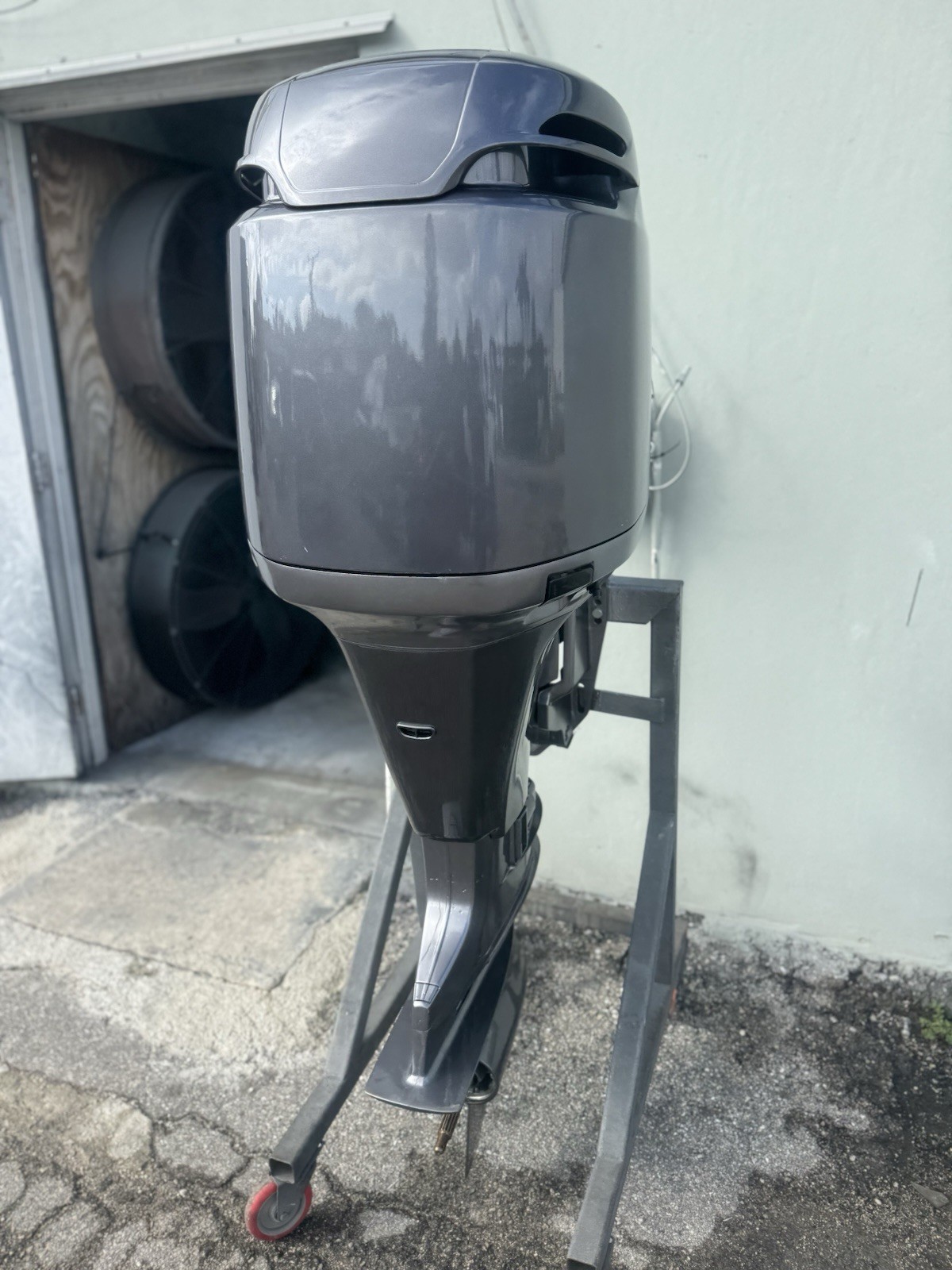 2001 Yamaha 200HP HPDI Outboard Motor – 25” Shaft | 322 Hours - Image 3