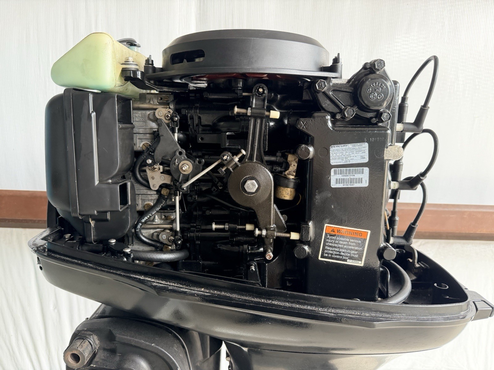 2001 Mercury 50HP 2-Stroke Outboard Motor 50ELPTO – 20” Shaft | Power Trim - Image 8