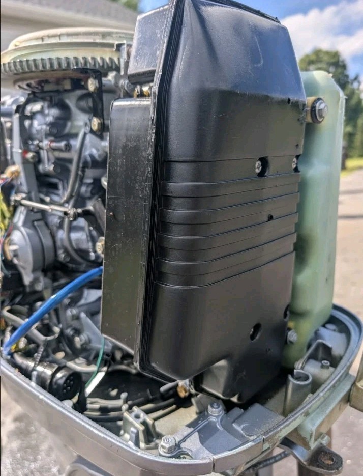 1992 Yamaha 90HP 2 Stroke Outboard Motor – 20” Shaft | Freshwater - Image 7