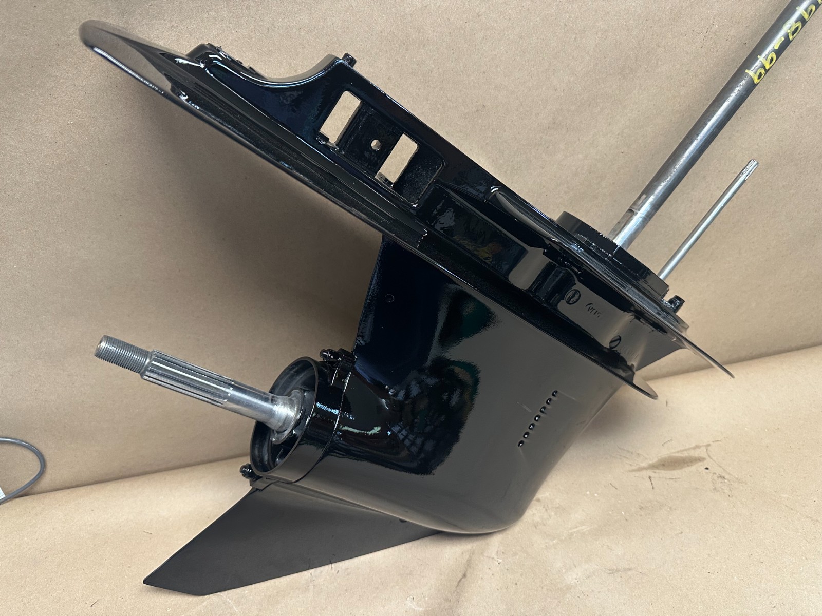 Used OEM Mercury & Force 1998-06 L4 6-Jaw 115-125 Hp 25-Inch Outboard Lower Unit