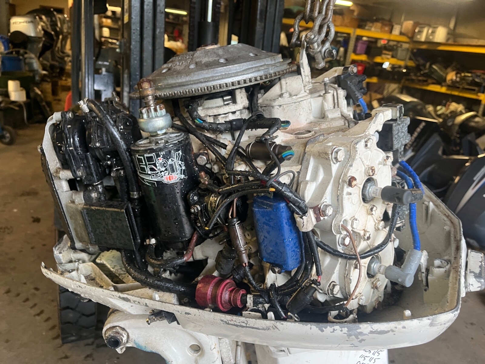 1985 Johnson 90 hp Carb 2-Stroke 20" Outboard Boat Motor Evinrude v4