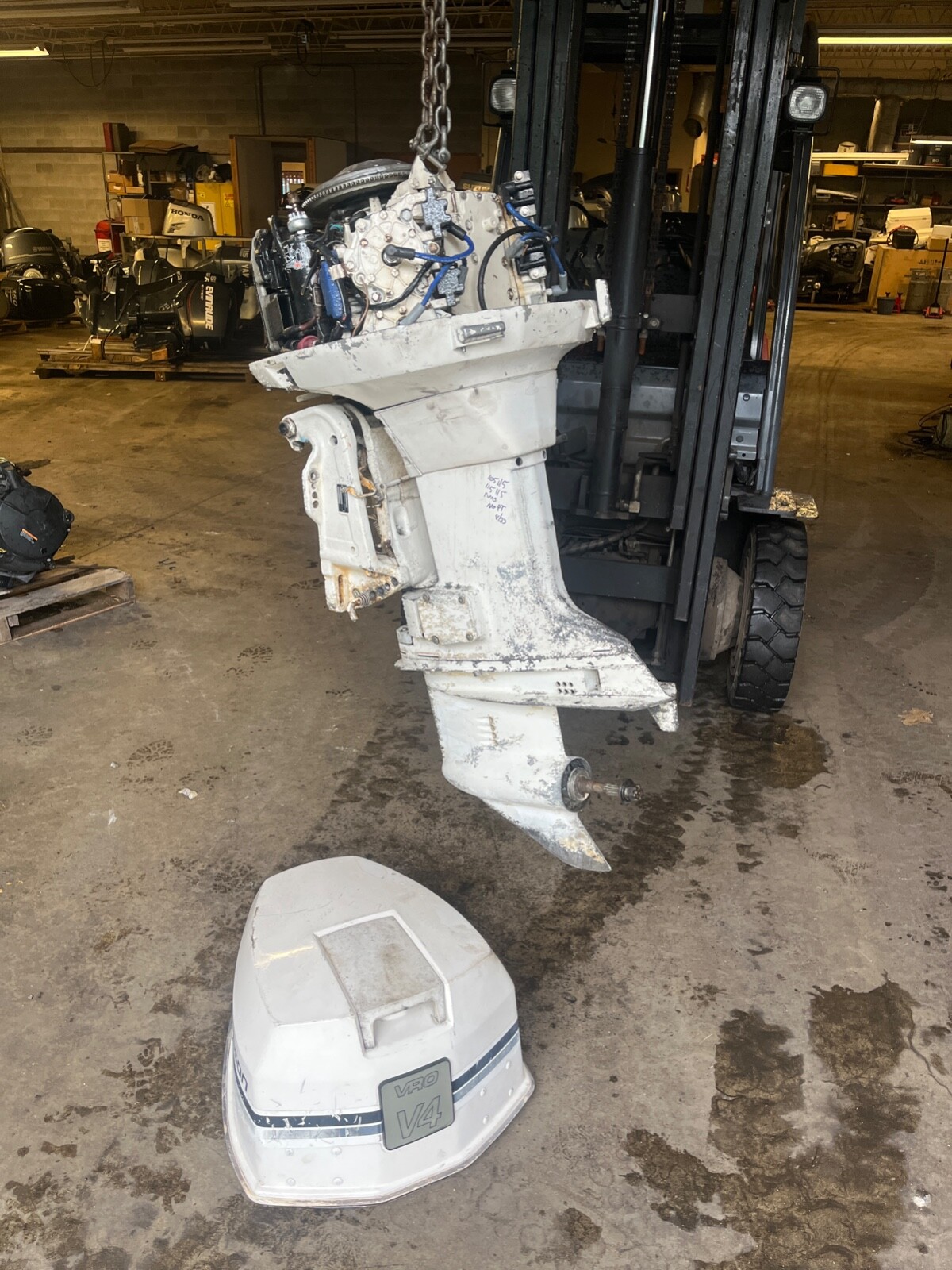 1985 Johnson 90 hp Carb 2-Stroke 20" Outboard Boat Motor Evinrude v4