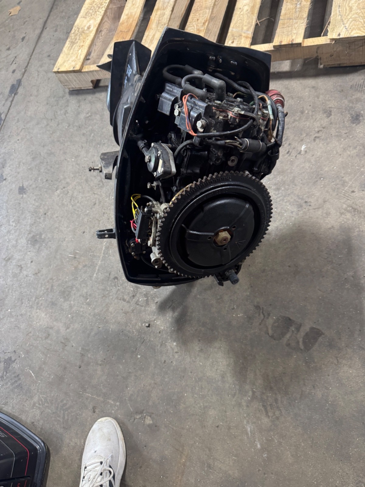 1996 Evinrude 28 hp Outboard Boat Motor Engine Johnson 20" Long Shaft Runs Well