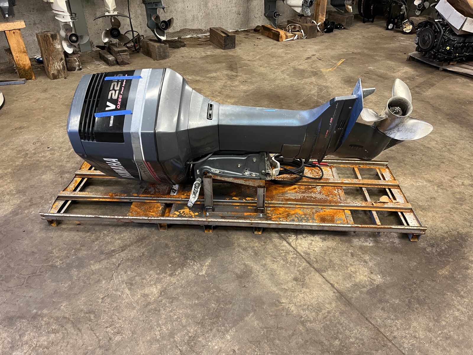 1997 Yamaha 225 Saltwater Series II OX66 2-Stroke 30" Outboard Boat Motor Engine