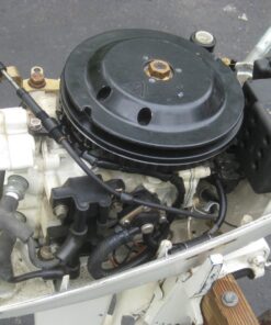 1998 8 HP Johnson Outboard Motor Runs Great