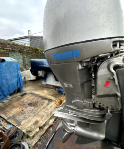 1998 Honda 90 HP Twin, 25in, w/ rigging items Outboard Motors