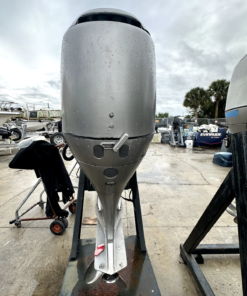 1998 Honda 90 HP Twin, 25in, w/ rigging items Outboard Motors