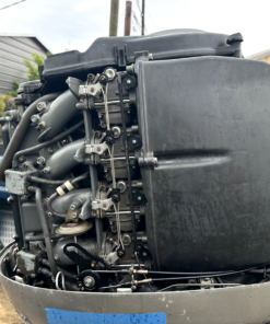 1998 Honda 90 HP Twin, 25in, w/ rigging items Outboard Motors