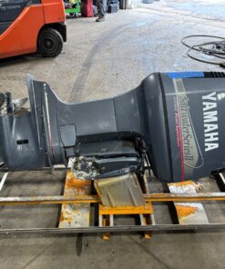 ~1999 Yamaha 225 hp OX66 2-Stroke 25