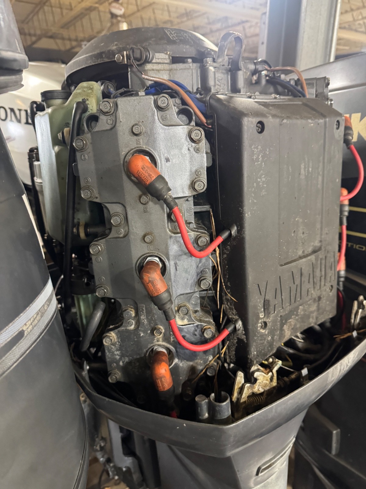 1999 Yamaha 225 Saltwater Series II OX66 2-Stroke 30" Outboard Boat Motor Engine