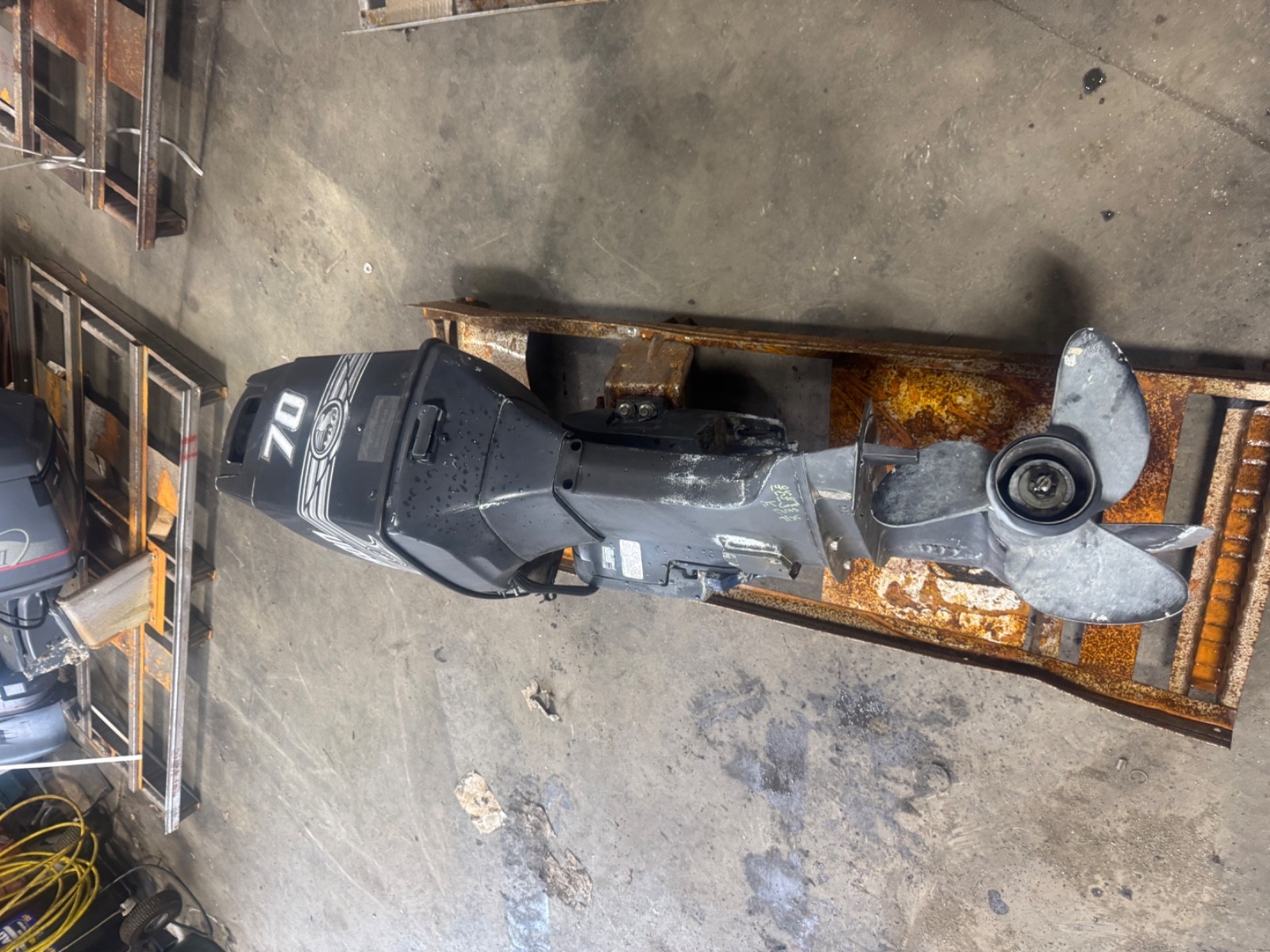 2000 Johnson 70 hp Carb 2-Stroke 20" Outboard Boat Motor Evinrude Prop Runs Well