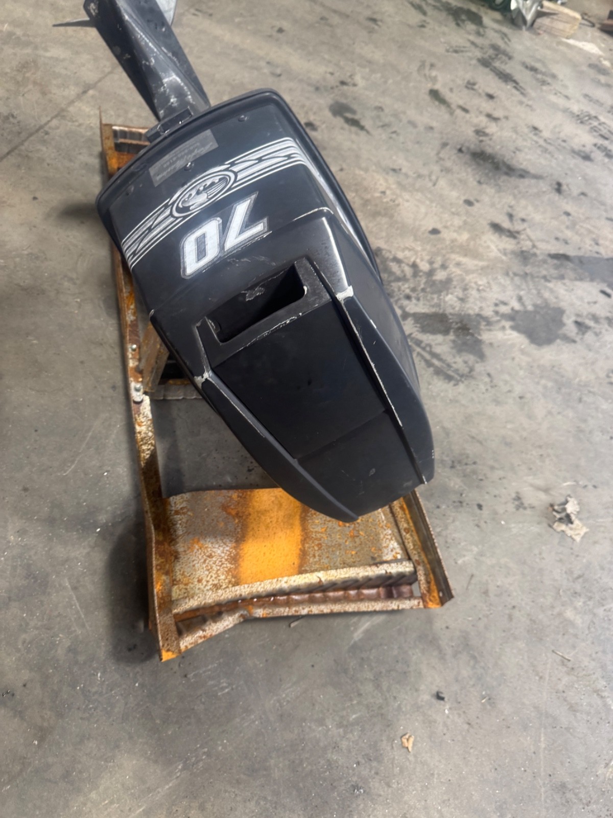 2000 Johnson 70 hp Carb 2-Stroke 20" Outboard Boat Motor Evinrude Prop Runs Well