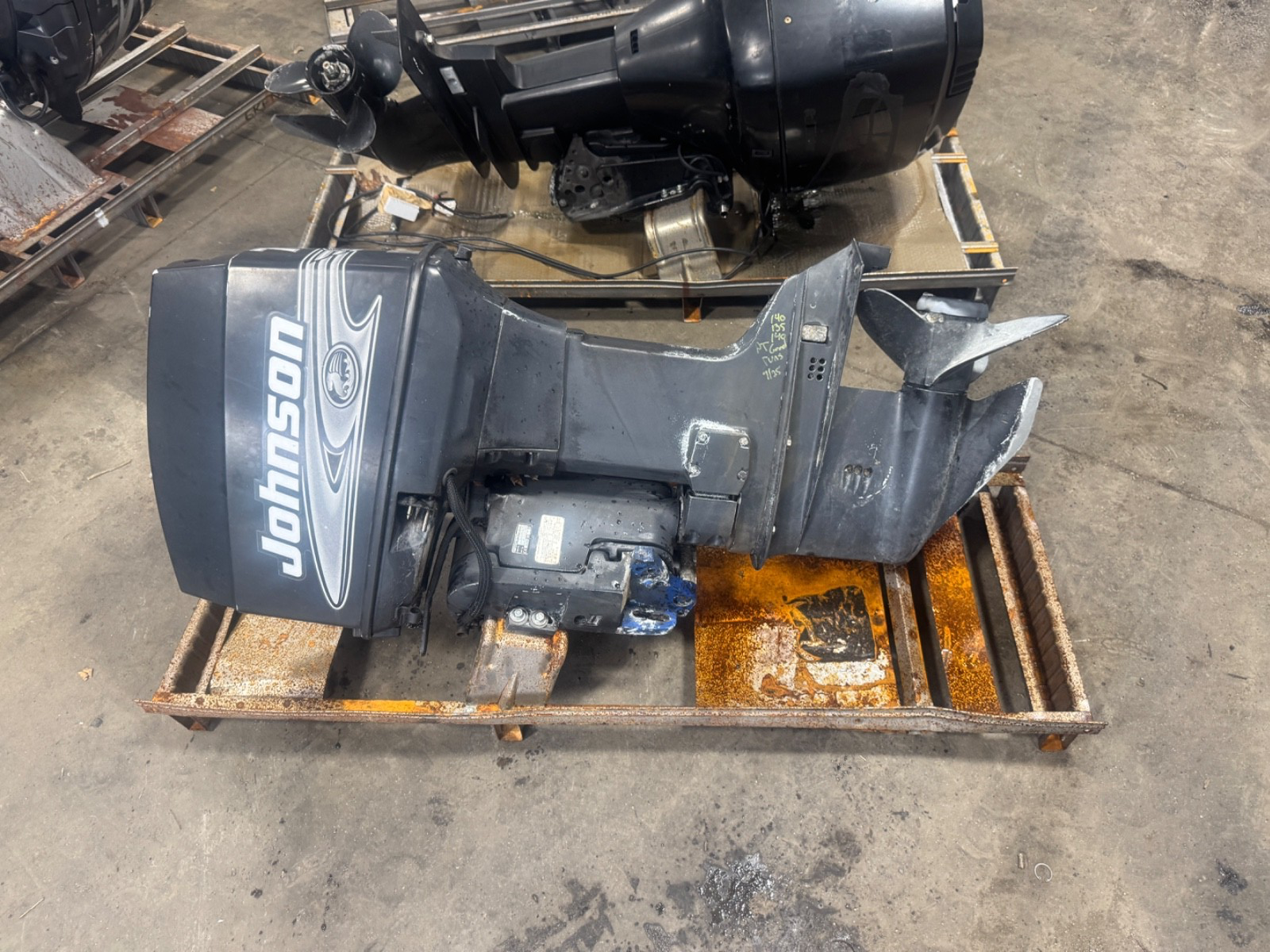 2000 Johnson 70 hp Carb 2-Stroke 20" Outboard Boat Motor Evinrude Prop Runs Well