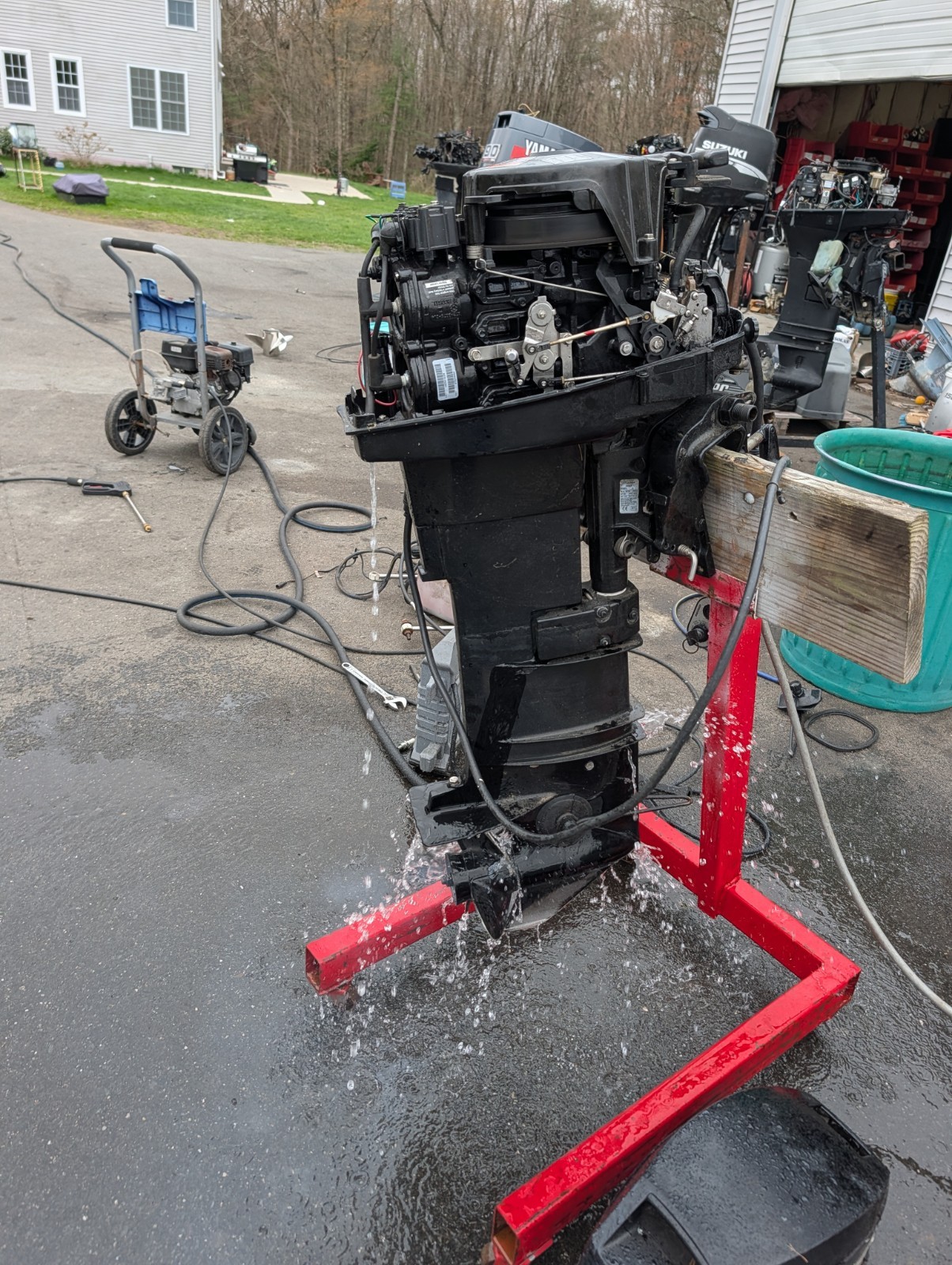2002 25 HP Mercury 2 Stroke Outboard Motor 20" Remote