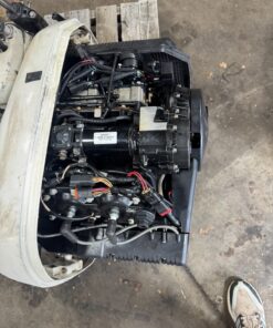 2002 Johnson Evinrude 150 hp Carbureted Outboard Boat Motor Engine 25
