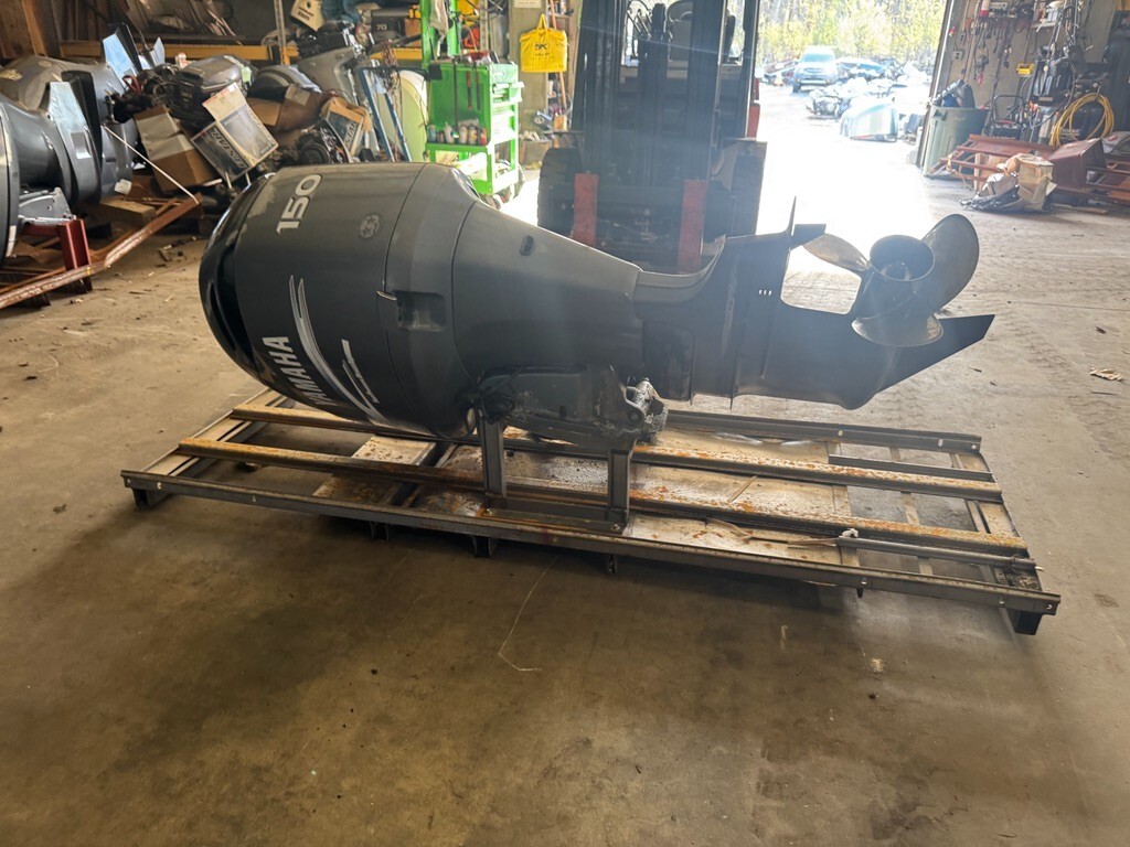 2003 Yamaha 150 HPDI 25" Outboard Boat Motor Engine Good Shape Runs Well V6 RH