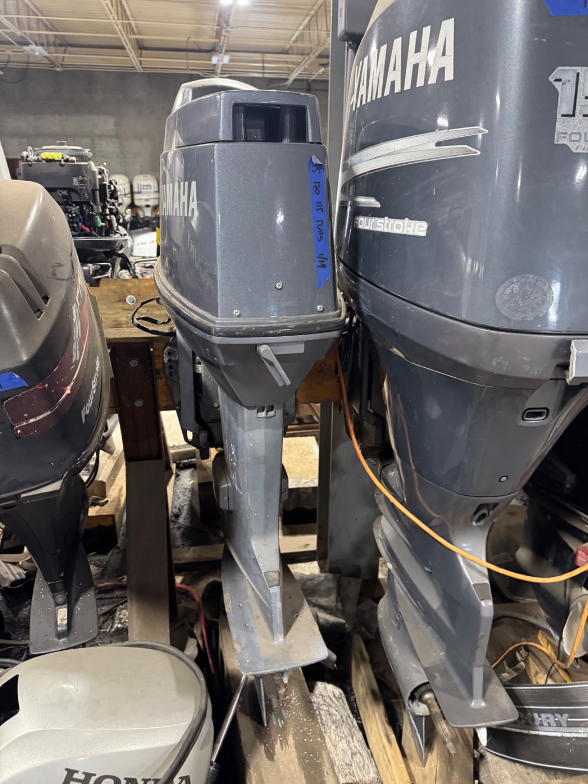 2003 Yamaha 70 HP 3-Cylinder Carbureted Carb 2-Stroke 20" Outboard Boat Motor