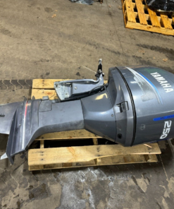 2004 Yamaha 250 HPDI 30" Outboard Boat Motor Engine Good Shape Runs Well V6