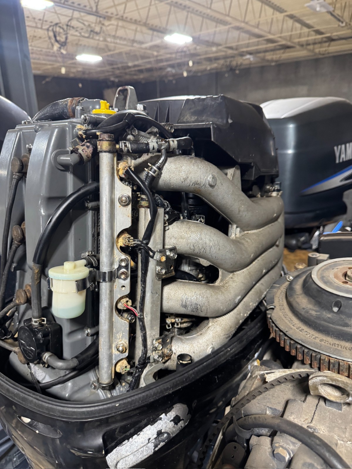 2005 Suzuki DF140 140 hp 4-Stroke 25" Outboard Boat Motor Engine Runs Well Prop
