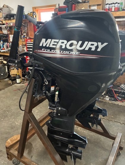 2006 Mercury 25 HP 4 stroke 20" Outboard Motor Runs Great