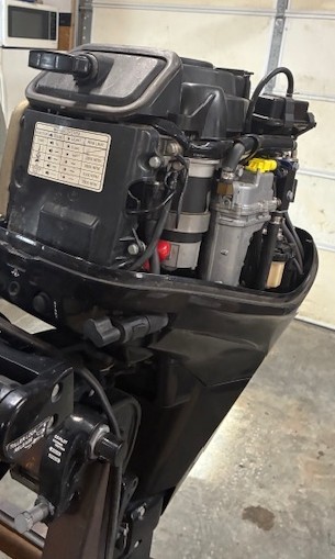 2006 Mercury 25 HP 4 stroke 20" Outboard Motor Runs Great