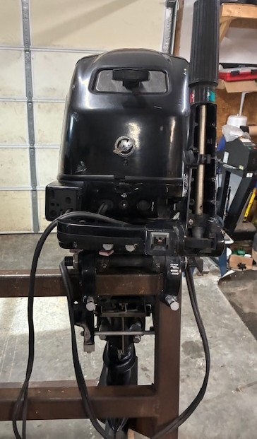 2006 Mercury 25 HP 4 stroke 20" Outboard Motor Runs Great