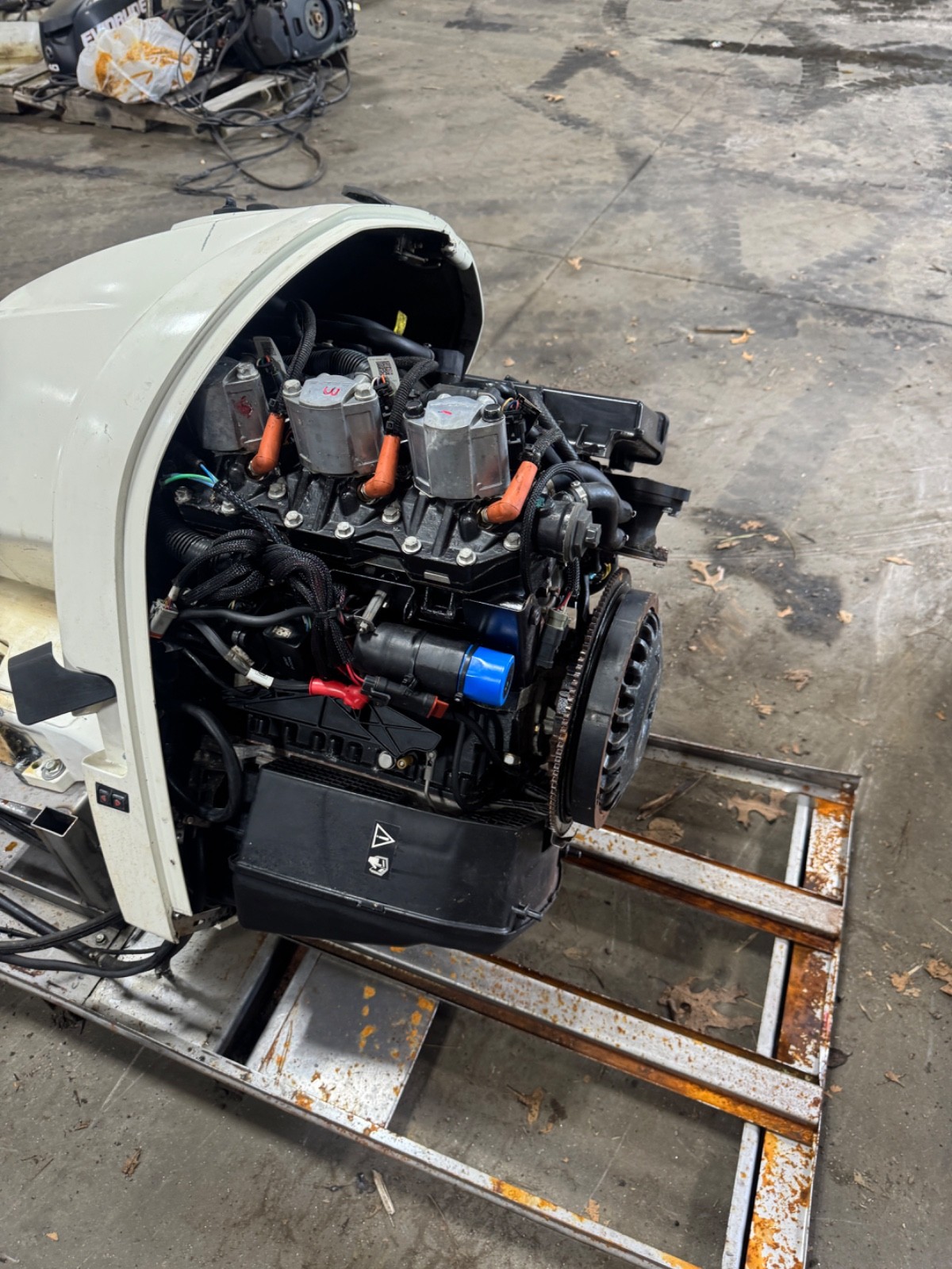 2007 Evinrude 200 hp HO ETEC 2-Stroke 20" Outboard Boat Motor Engine Runs Well