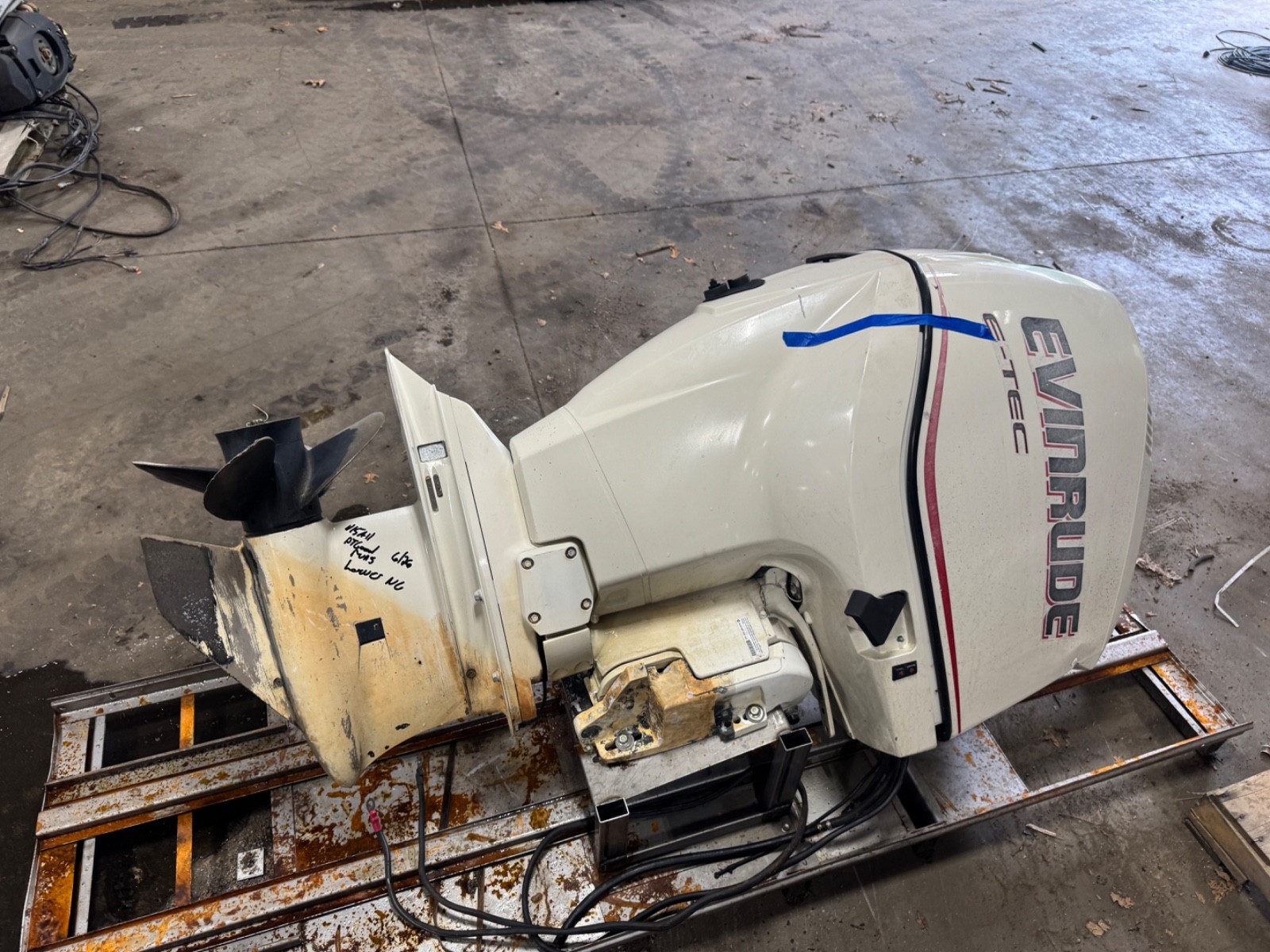 2007 Evinrude 200 hp HO ETEC 2-Stroke 20" Outboard Boat Motor Engine Runs Well