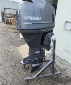 2010 115 HP 115HP YAMAHA FOUR STROKE OUTBOARD MOTOR