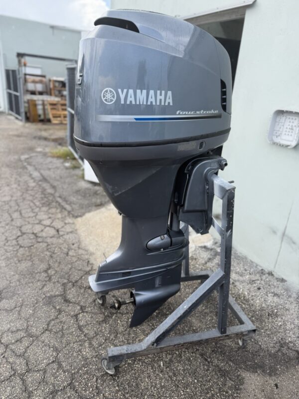 2007 Yamaha F115 115HP 4-Stroke EFI 25" Outboard Motor | 803 Hours | Mechanical Controls Compatible