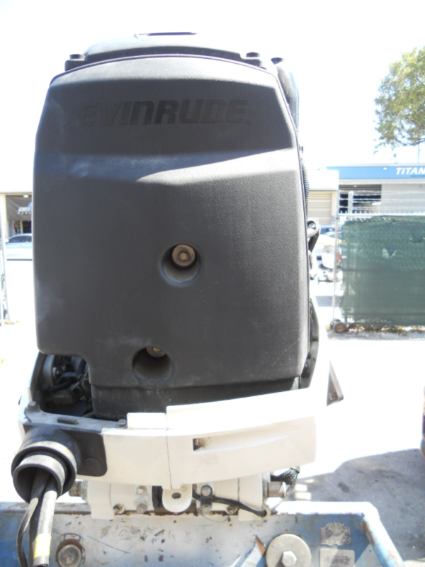 2012 Evinrude E-TEC 200 HP 2-Stroke DFI Outboard Motor – 25" Shaft – 350 Hours – Complete Rigging Included