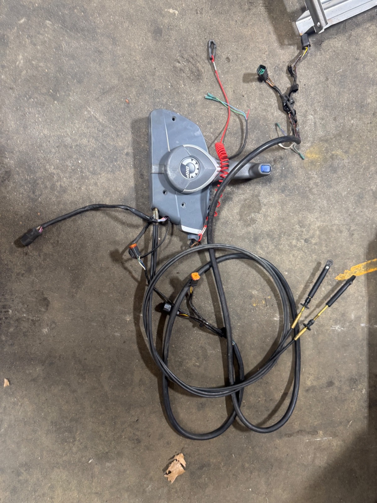 2013 Evinrude Etec 25 hp DFI Outboard Boat Motor Engine 20" E-Tec BRP Controls