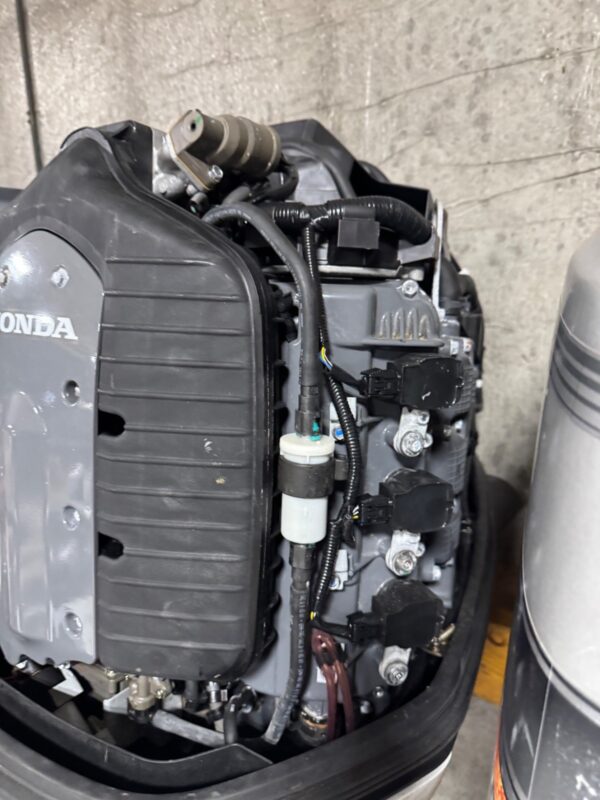 Used Honda BF250 250 HP V6 EFI 4-Stroke Outboard Motor – 30″ (XXL) Shaft – Digital Control